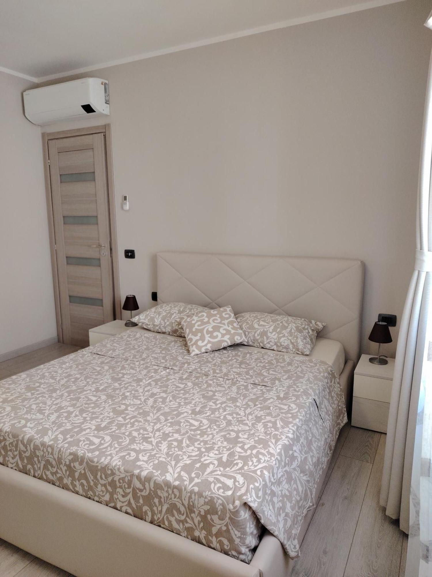 Holiday House Савона Экстерьер фото